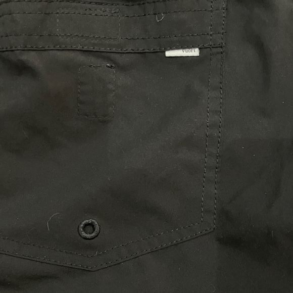 Vuori Men’s Black Athletic Shorts with White Drawstring Lined. Sz S EUC - Picture 6 of 6